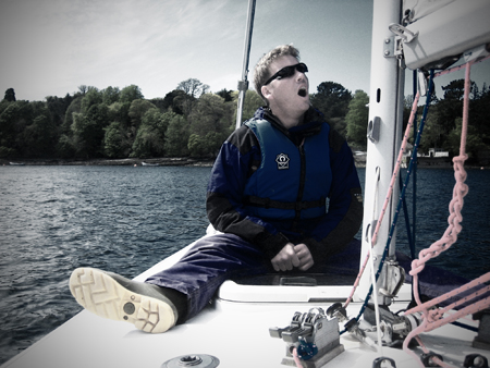 menaistraits2-450